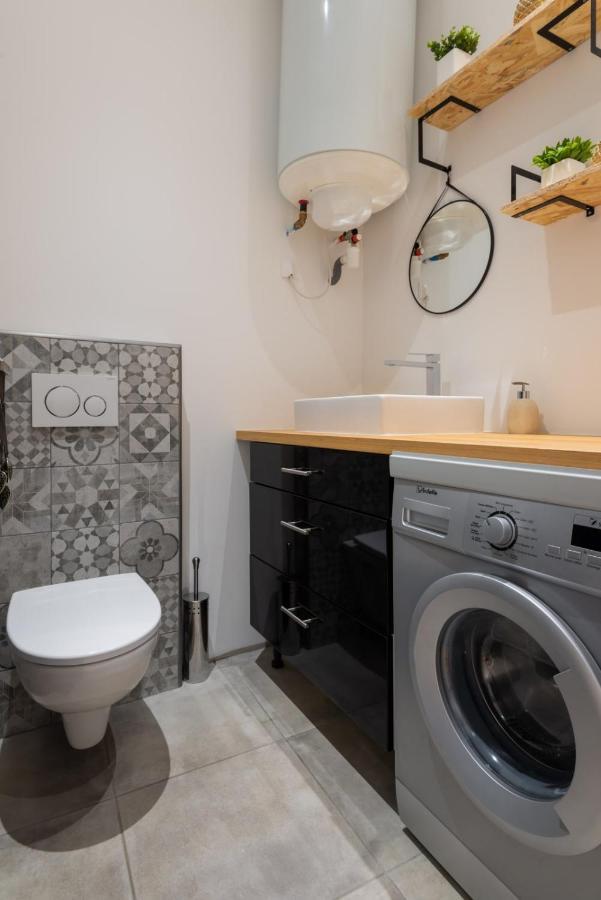 Latelier 2br W Ac At 4 Min From The Beaches Of Old Welkeys * Nizza
